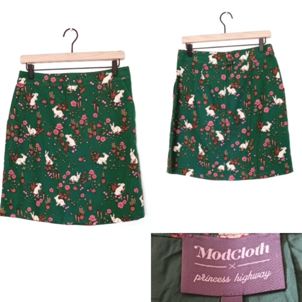 Modcloth linen blend floral and animal print skirt size 12 New with tag   TA